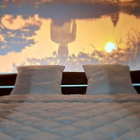 Willa Wendy, Votre A 5 Minutes De La