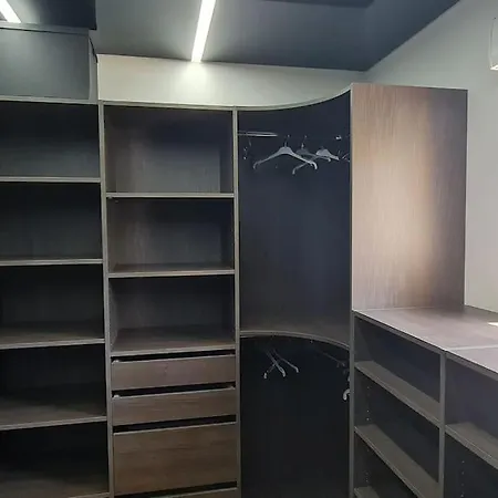 Wendy, Votre A 5 Minutes De La Furiani